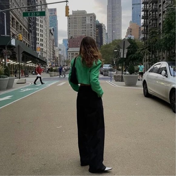 WeWoreWhat Green Cropped Blazer Size Extra Large - Picture 6 of 16